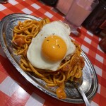 スパゲッティーのパンチョ - ナポリタン　目玉