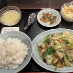 229376288 - ランチ　海鮮青菜炒980円