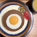 ハブモアカレー - チーズキーマカレー250g
            追加オプション豆のカレー+200円