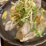 Takoyaki To Horumon Sakaba Eeyan - 塩モツ煮込み