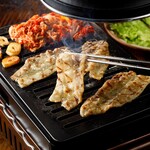 焼肉名菜 晋州 - サムギョプサル