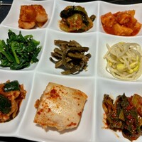 和牛焼肉 伍感 - 前菜　九種盛