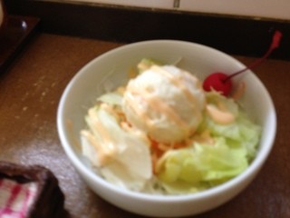 Ogawa Kohi - セットのサラダ