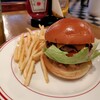 アメリカンハウス クイーンズスクエア店