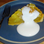 サーカス - 栗とサツマイモのタルト、ホイップクリームとシナモン掛け