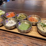 韓国料理 ホンデポチャ - 副菜8種