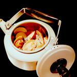 Kettle steamed clams