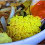 魔皿カレー - 金曜日のイエローライス
      