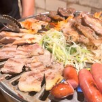 Yakiniku Kankokuryouri Yaku Yaku Shokudou - 