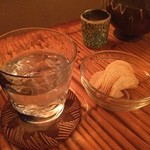 BAR SPLASH - うむ…
                      いいアイディア，頂けた(^^)
                      
                      美味しい一品頂けそうです‼︎