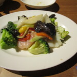 Chuugoku Yakuzen Ryourishin Fuu - ブロッコリーと３種類の海鮮炒め