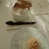 KOGISHI - 黒いのはムツゴロウ。これを粉にしてサブレに。