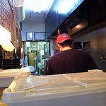 彩色ラーメン きんせい総本家 夢風 - この若いにぃーちゃんが店長さん？？？