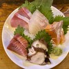 中野ウロコ本店 - 「鮮魚刺身5種盛合せ」1,759円也。税込。