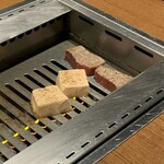 焼肉うしごろ - 牛ヒレ・フォアグラ・トリュフのロッシーニサンド