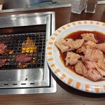 焼肉 平和 - 