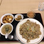 中華料理食楽 - 食楽炒飯定食880円