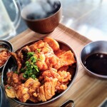 炭火焼肉 かんちゃん - ホルモンは20切れ