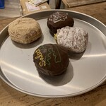 OLGA LE BON BON DONUTS 博多店 - 