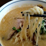 らーめん家 コトブキ - ゴマちゃーしゅー麺