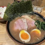 秋葉原ラーメン わいず - 