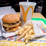 マクドナルド - 