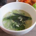 Gohandokoro Raifu - ごま油風味のわかめスープ