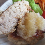 Gohandokoro Raifu - 厚みのある豆腐ハンバーグ
