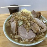 Ramen Kudou - 2312_ラーメン 工藤_ラーメン300g＠900円、豚マシ2枚＠200円、トッピング＠50円(玉ねぎ)