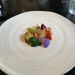 ラ・ボンヌターブル - 