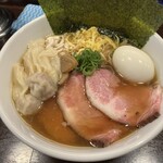 Menya Rurikakesu - 特製醤油ラーメン