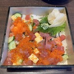 Gyuuniku Zushi Kintan - 海鮮バラちらし寿司