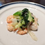 膳處漢ぽっちり - エビとイカと冬菜