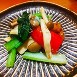 サワダ飯店 - 季節野菜の塩炒め