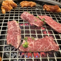 黒毛和牛焼肉 肉處 きっしゃん 西中島総本店 - 