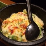 寧々家 青森観光通店 - 海老とアボカドの石焼ドリア 829円