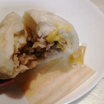 551蓬莱 - むむー！　私の好きなものには経木がついている！