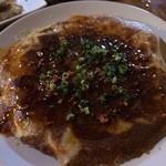 沖縄ぬ隠れ家 NI-NI - 黒豚あぐ〜の羽根付きギョーザ680円