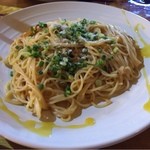 沖縄ぬ隠れ家 NI-NI - 島ラー油 カルボナーラ780円