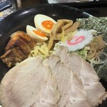 Toukyou Tonkotsu Seabura Tonkotsu Ramen Kaminarimon - 