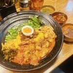 SPICY CURRY 魯珈 - 