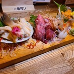 地酒と道産食材 一笑 - ツレの好きな刺身スペシャル