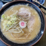 Menya Akutsu - 味噌ラーメン