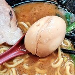 ラーメン 末廣家 - 割れ玉