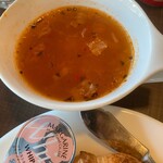 Forukusu - スープバー　のハーブとトマトのスープ
