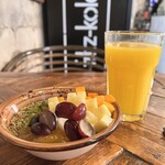 Paradas 7 - MATCHA BOWL & zumo de naranja 