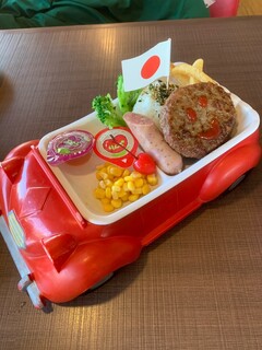 フォルクス - しょうぼうしゃハンバーグ　638円