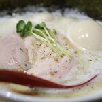 Yokohama Tori Kei Ramen Puku Fuku - 鶏白湯麺