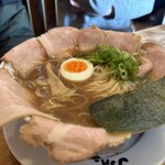 麺dining 月乃家 - チャーシュー麺