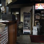 中華朋絢 - 　　　　店内はこんな感じです！